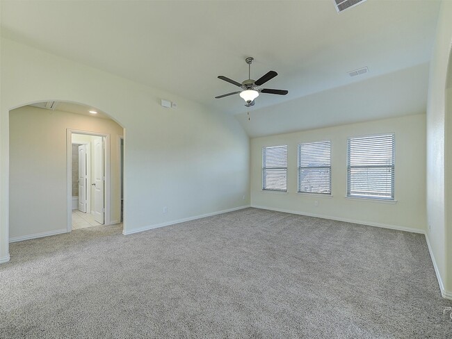 Building Photo - 11605 Champion Creek Dr