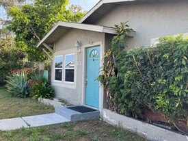 Building Photo - 303 S 46th St