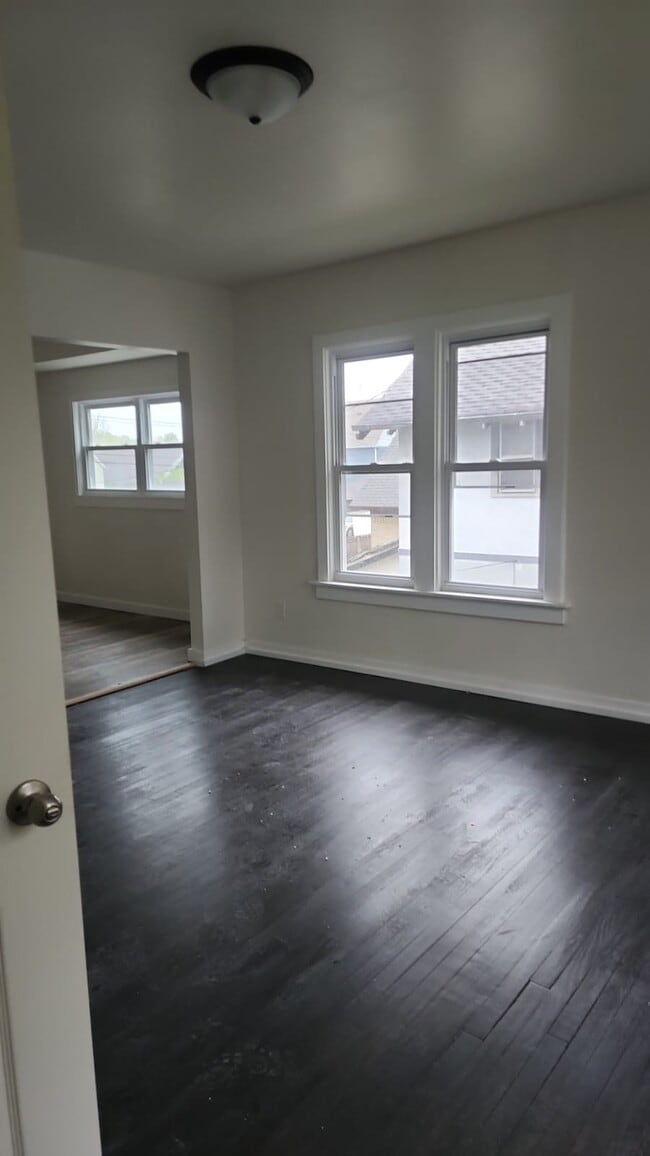 Building Photo - 5368 N 36th St