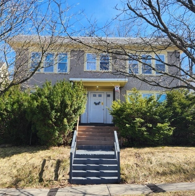 Primary Photo - 87 S Washington St