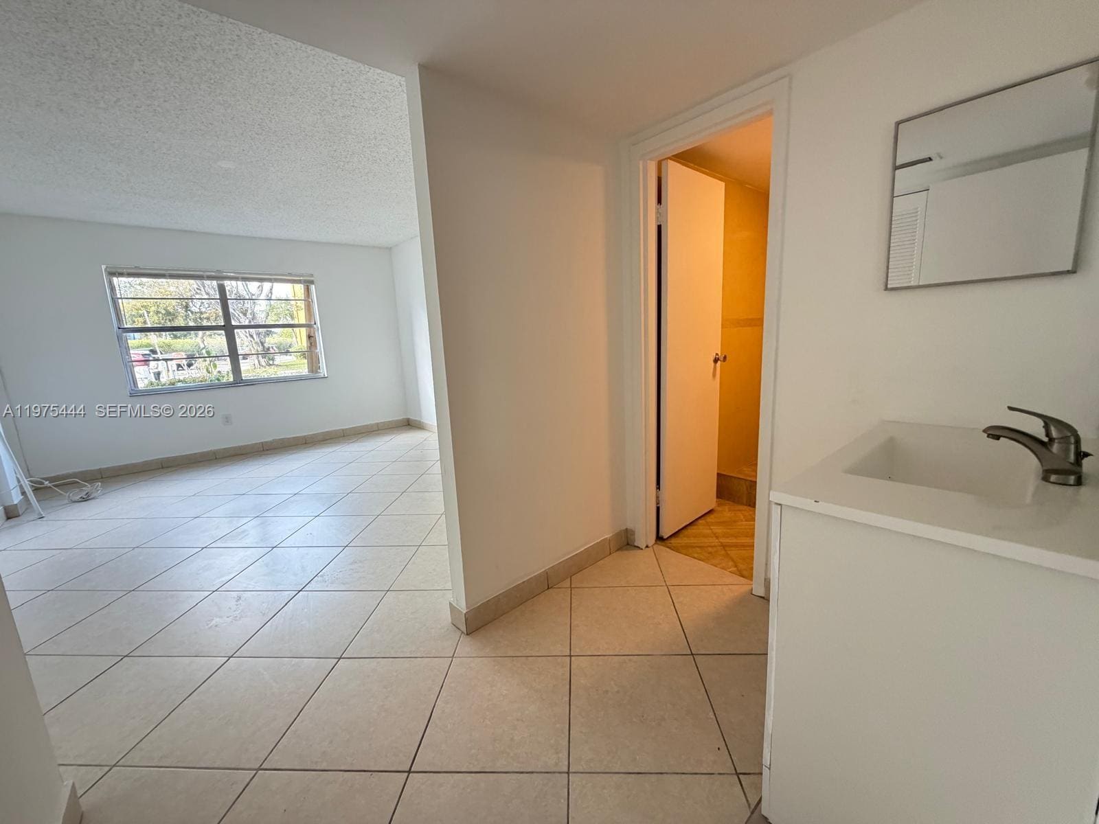 Building Photo - 4304 NW 9th Ave