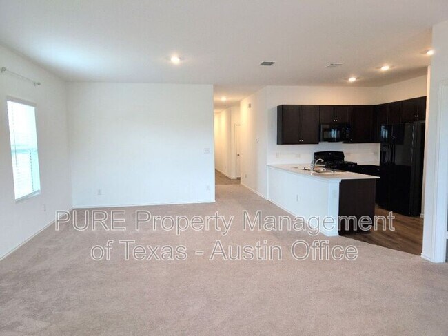 Building Photo - 12925 Michigan Shrs Trce