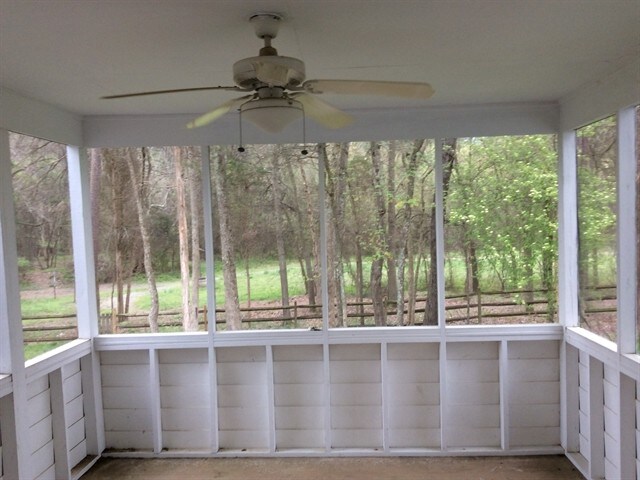 Building Photo - 7826 Leisure Ln