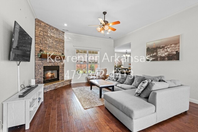 Building Photo - 1048 Tarah Knolls Cir