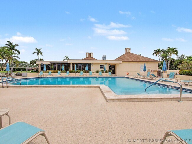 Building Photo - 5154 Oakhill Ln