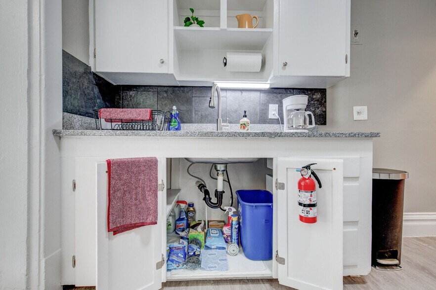 Building Photo - 1441 N Humboldt St