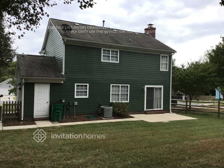 Building Photo - 9815 Cooper Run Ln