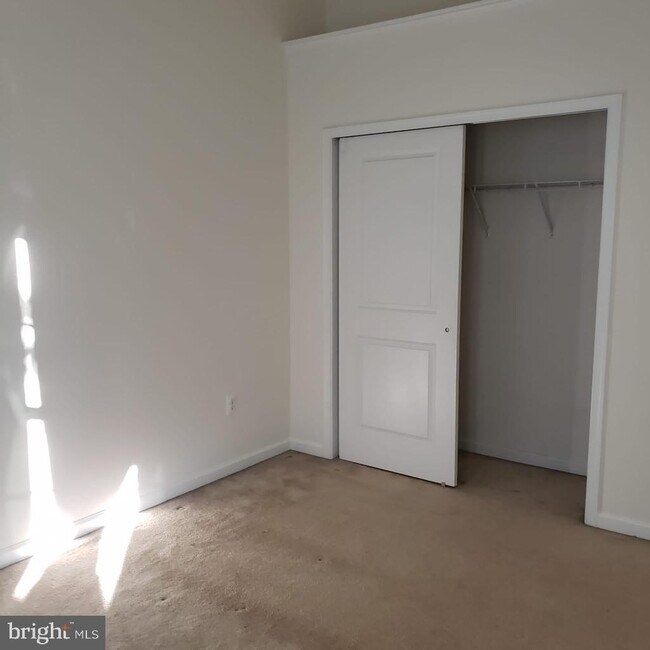 Building Photo - 23409 Berkeley Meadows Dr