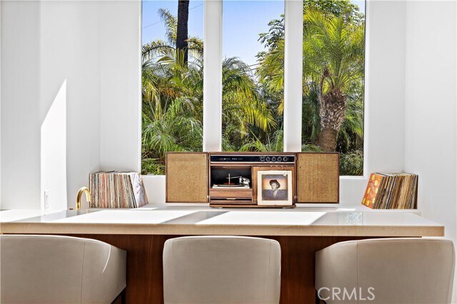 Building Photo - 31941 Paseo Cielo