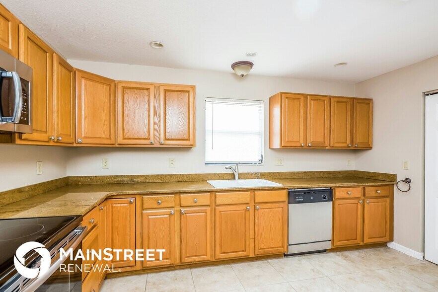 Building Photo - 1253 Paradise Way