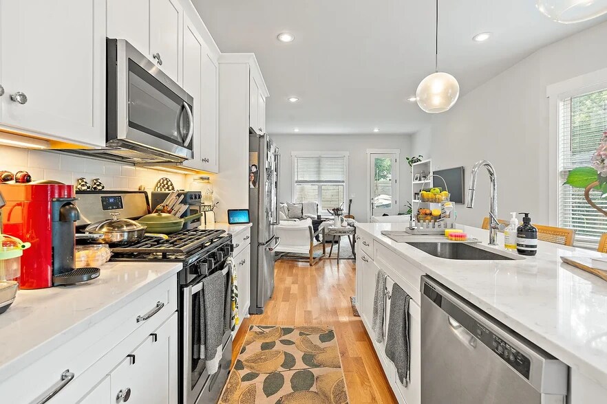 Kitchen - 1112A McGavock Pike