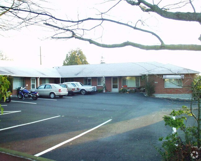 Primary View - 5700 14th Ave NW