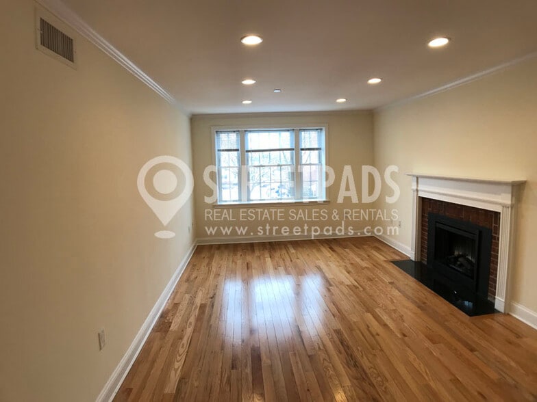 Building Photo - 55 Langdon St