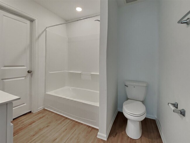 Building Photo - 2842 Via Augusta Dr