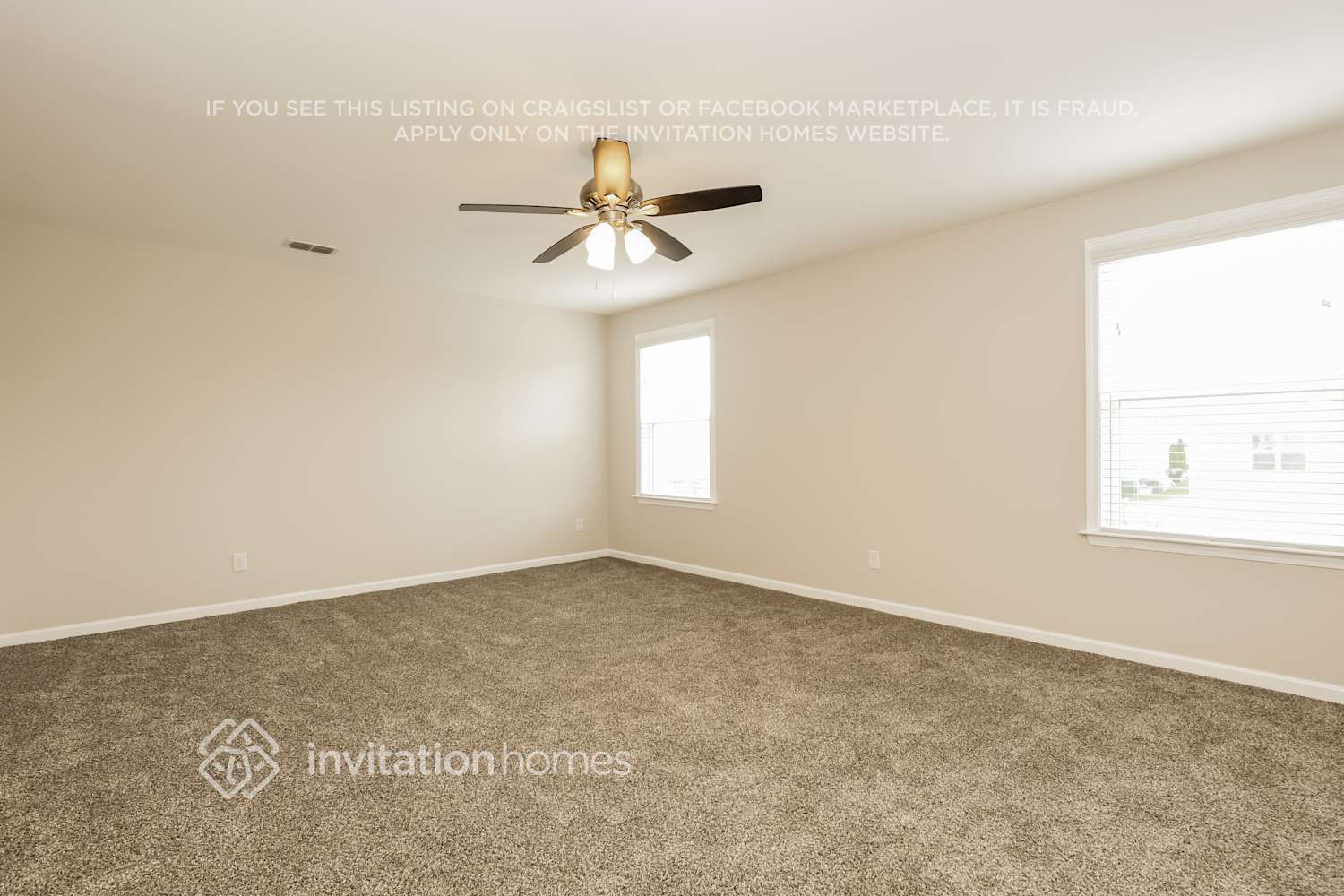 Building Photo - 1700 Stonewater Dr