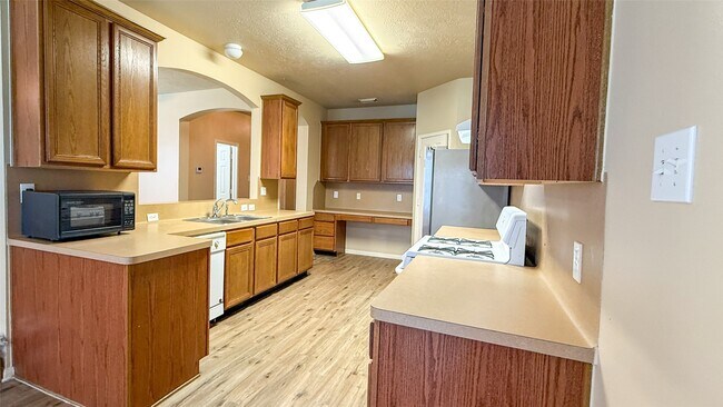 Building Photo - 5127 Prosperity Cir