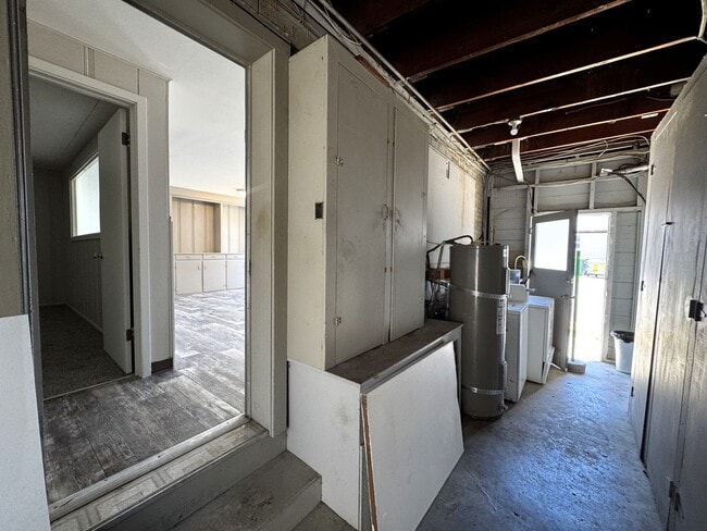 Building Photo - 840 10th St