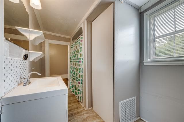 Building Photo - 407 N Jordan St