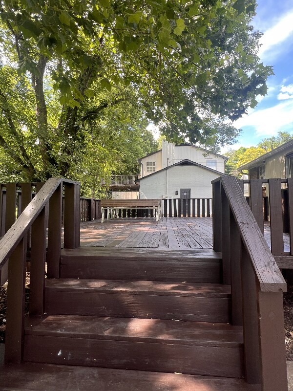 Building Photo - 416 Ocala Ct N