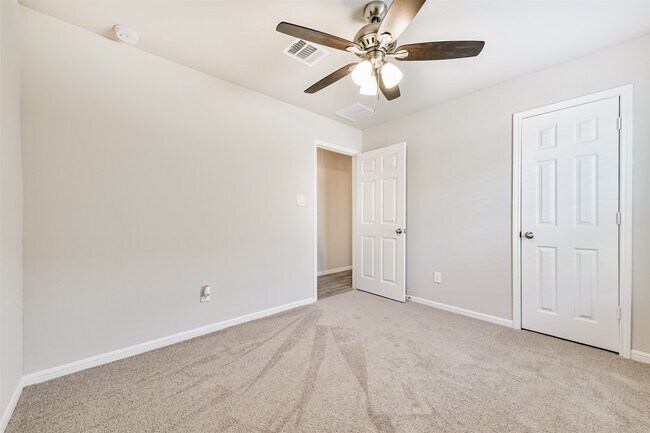 Building Photo - 13114 Dalvay Beach Dr