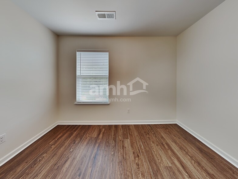 Building Photo - 3110 Ironwood Flat Dr