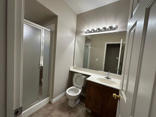 Building Photo - 9779 Thunder Mountain Way