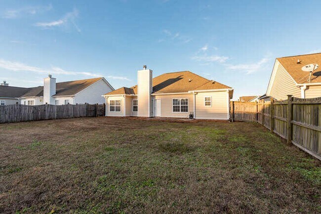 Building Photo - 7737 Eagle Lake Rd