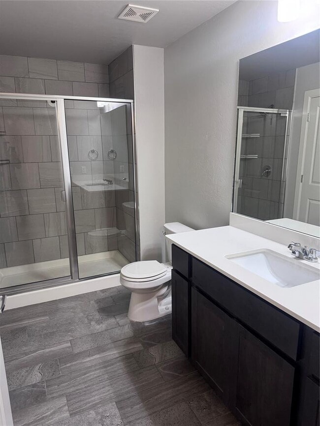 Building Photo - 2201 Buena Vida Ln