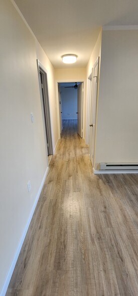 Building Photo - 205 Covered Bridge Blvd