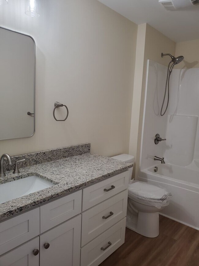 Building Photo - 235 J Brown Rd