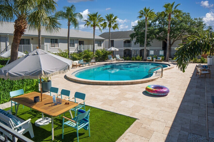 Royal Breeze Apartments, INC 21227 N US Highway 19 Clearwater FL