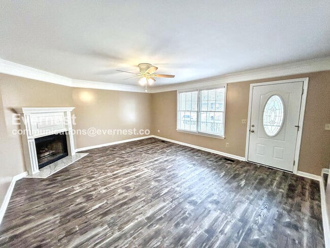 Building Photo - 2427 Riverstone Dr