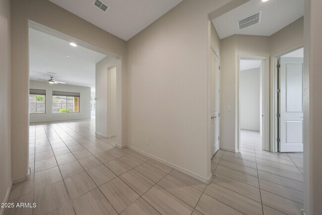 Building Photo - 32360 N 133rd Dr