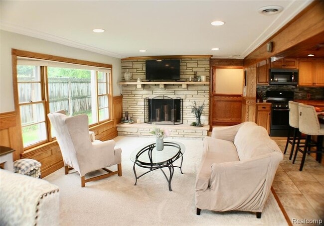 Building Photo - 48677 Sugarbush Rd