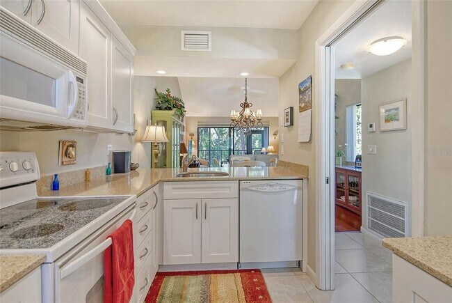 Building Photo - 1720 Glenhouse Dr