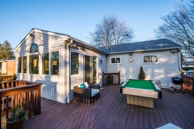 Building Photo - Immaculate 3 Bedroom SFH in Owings Mills!