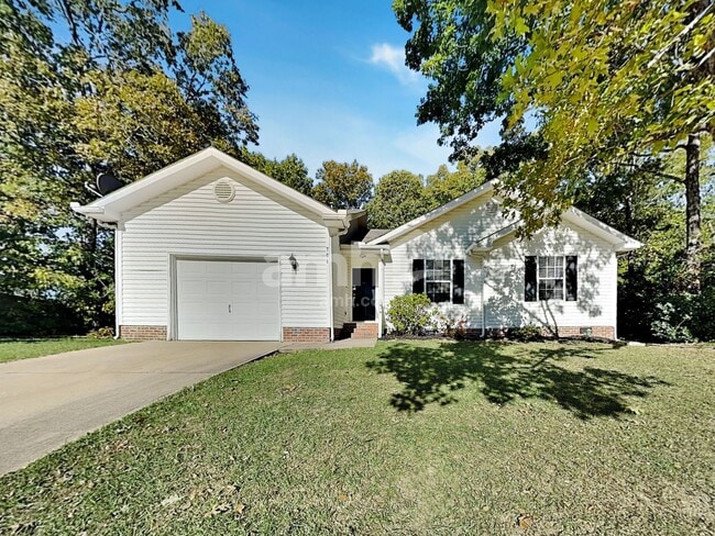 Building Photo - 704 Pepperstone Ct