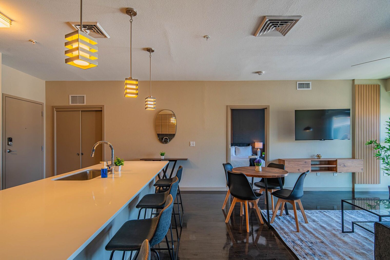 Building Photo - 295 E Roosevelt St