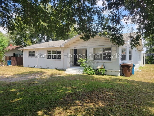 Building Photo - 307 Steedly Ave