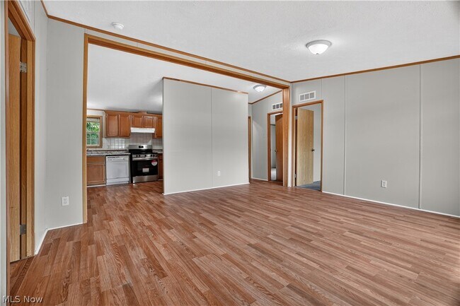 Building Photo - 3583 Austin Rd