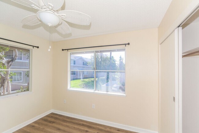 Building Photo - 95-1071 Kaapeha St. #98