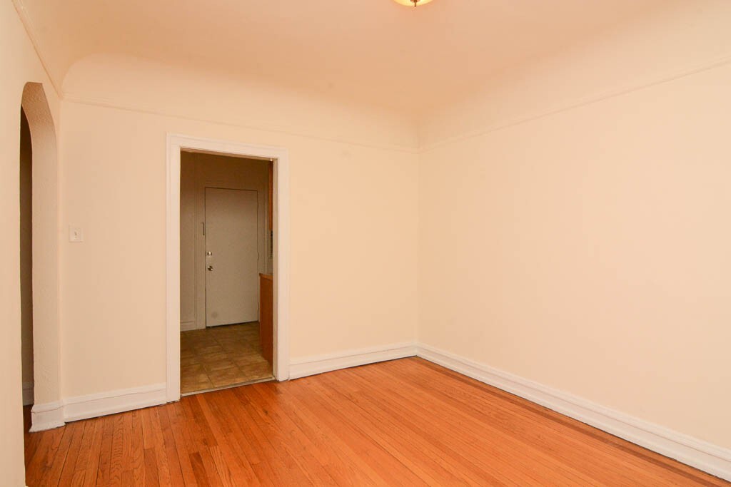 Building Photo - 2948 N Albany Ave