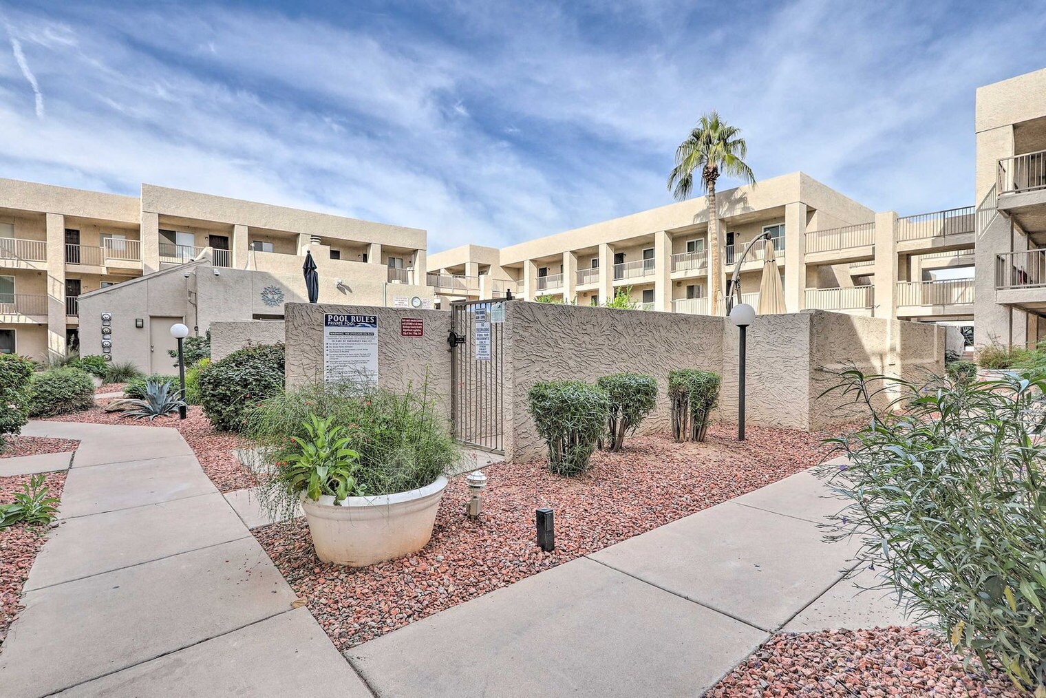 Building Photo - 7474 E Earll Dr