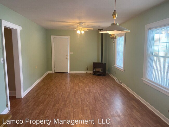 Building Photo - 3 br, 2 bath House - 1006 Bragg Street