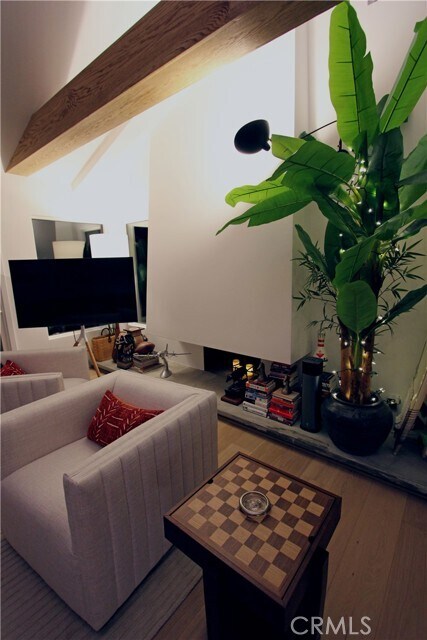 Building Photo - 1914 Pelican Ave