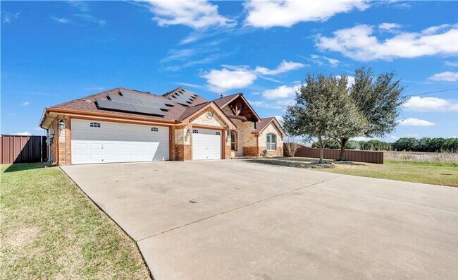 Building Photo - Can't miss 4 bedroom home in Harker Heights!