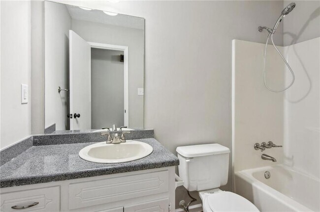 Building Photo - 2453 Falcon Ct