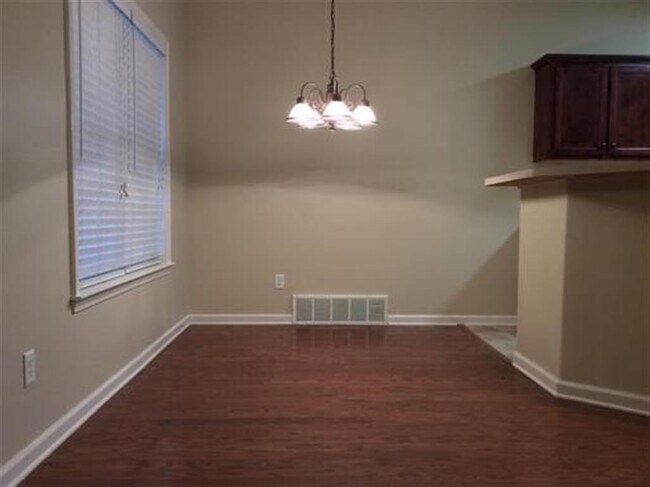 Building Photo - 10521 S Ashglen Cir