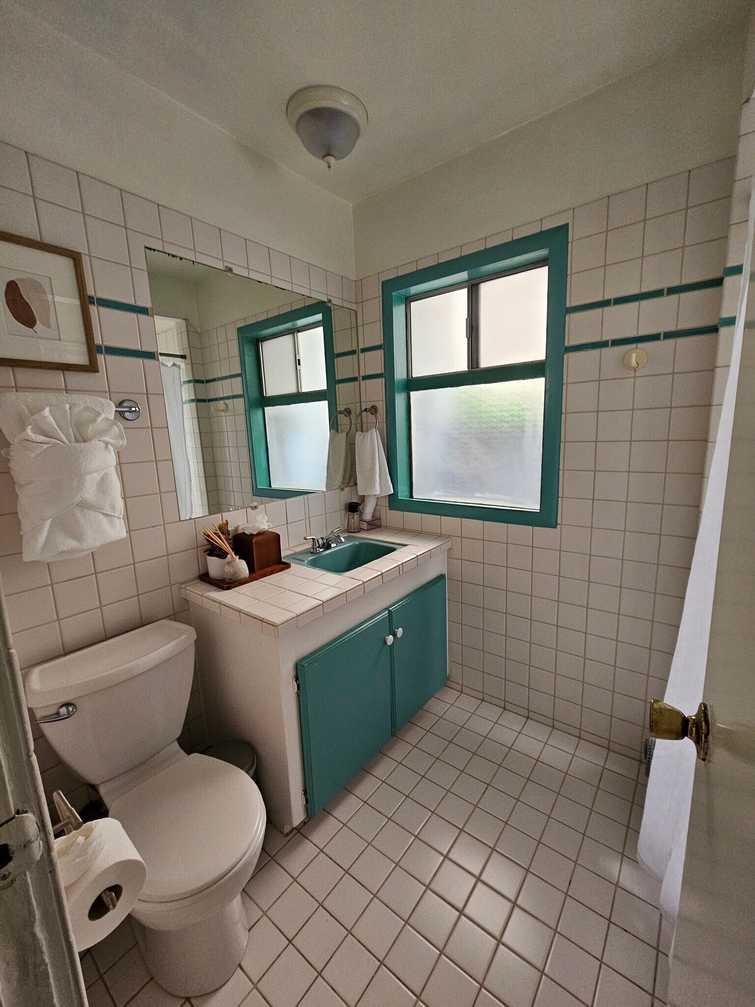 Building Photo - 3501 Ocean Front Walk