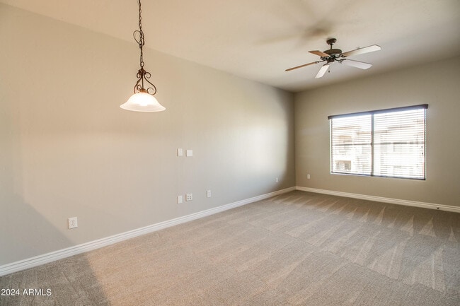 Building Photo - 5450 E Deer Valley Dr